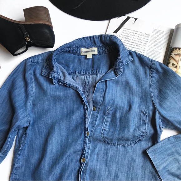 cloth & stone Tops - Cloth & Stone Chambray Shirt